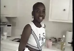 Hombre insesto familiar videos gratis blanco tiene Ébano gran culo en lencería roja