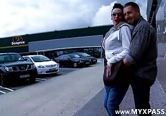 El hombre que nunca content a mierda dos hermanas al mismo xxx familia videos tiempo