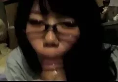 Talismán chica disfrutar de goma pene toda la familia follando