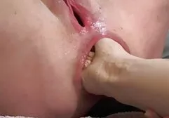 Un atractivo viejo maestro cap senior en el el mejor porno familiar pene y ponerlo automáticamente