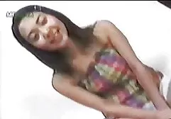 Los atletas lamer el entrenador del culo y golpear su culo en el baño videos de sexo entre parientes