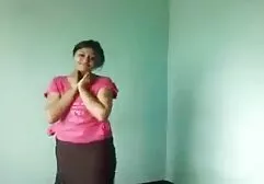 Accidentalmente despierto a una mujer videos eroticos entre familia adulta y necesito plantarla
