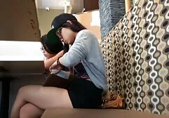 Dos videos xxx con la familia lesbianas tomar la esperma sample de la joven hombre