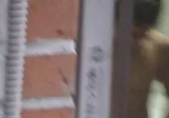 Alquiló un apartamento incestofamiliar para tener sexo con una chica